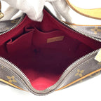 Louis Vuitton Croissant MM Monogram Canvas