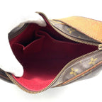 Louis Vuitton Croissant MM Monogram Canvas Tasche