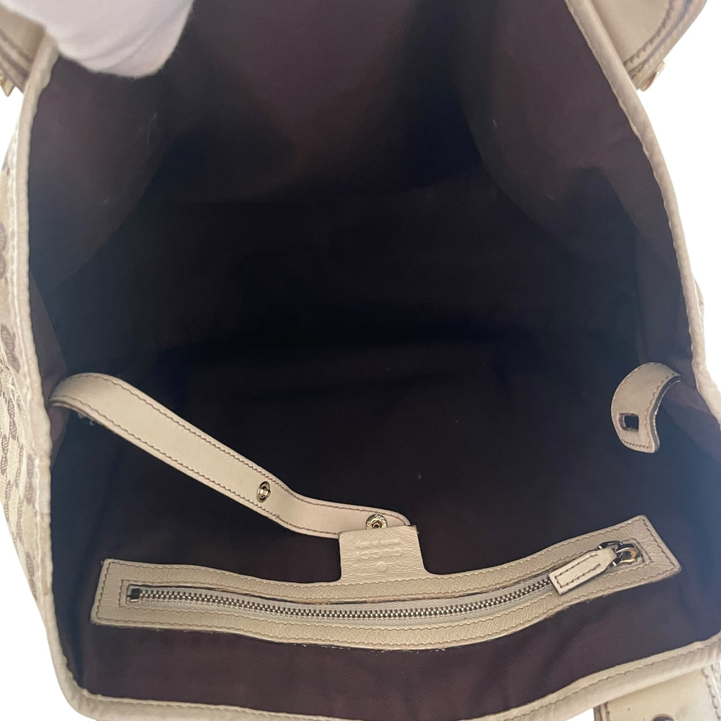 Gucci Pelham GG Monogram Canvas Schultertasche