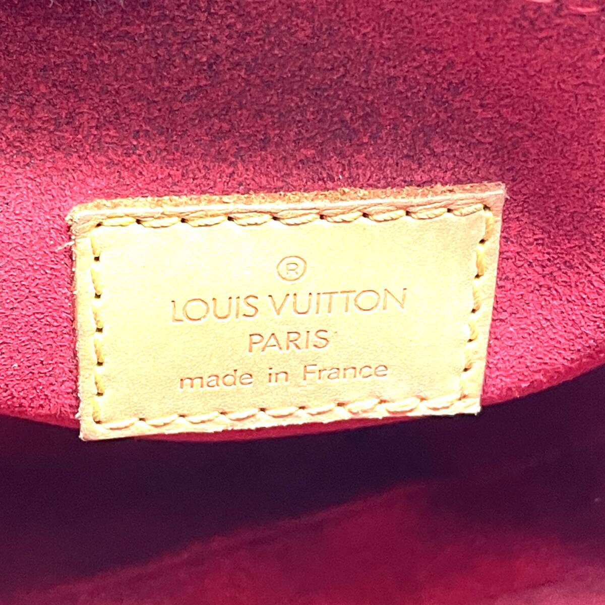 Louis Vuitton Croissant MM Monogram Canvas