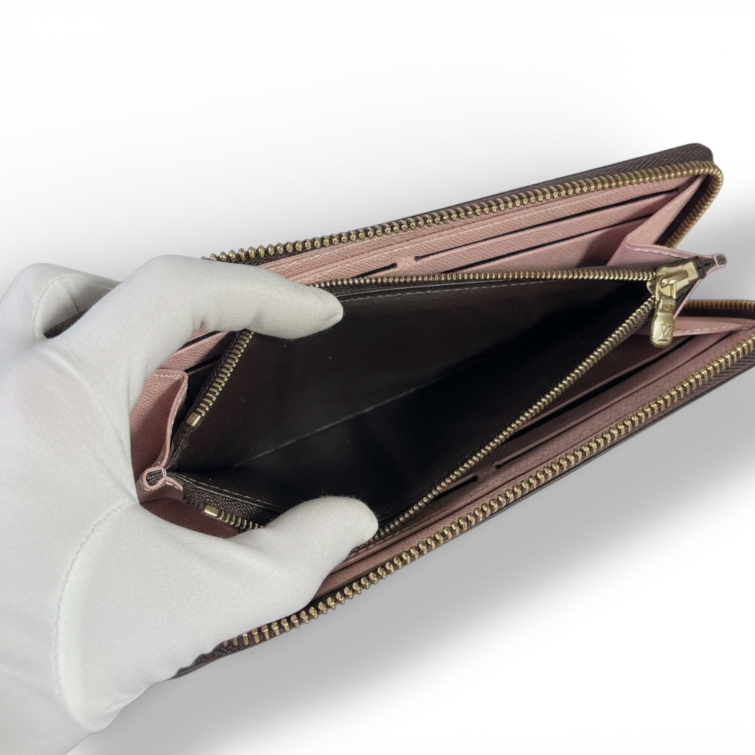 Louis Vuitton Clemence Zippy Wallet