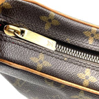 Louis Vuitton Croissant MM Monogram Canvas
