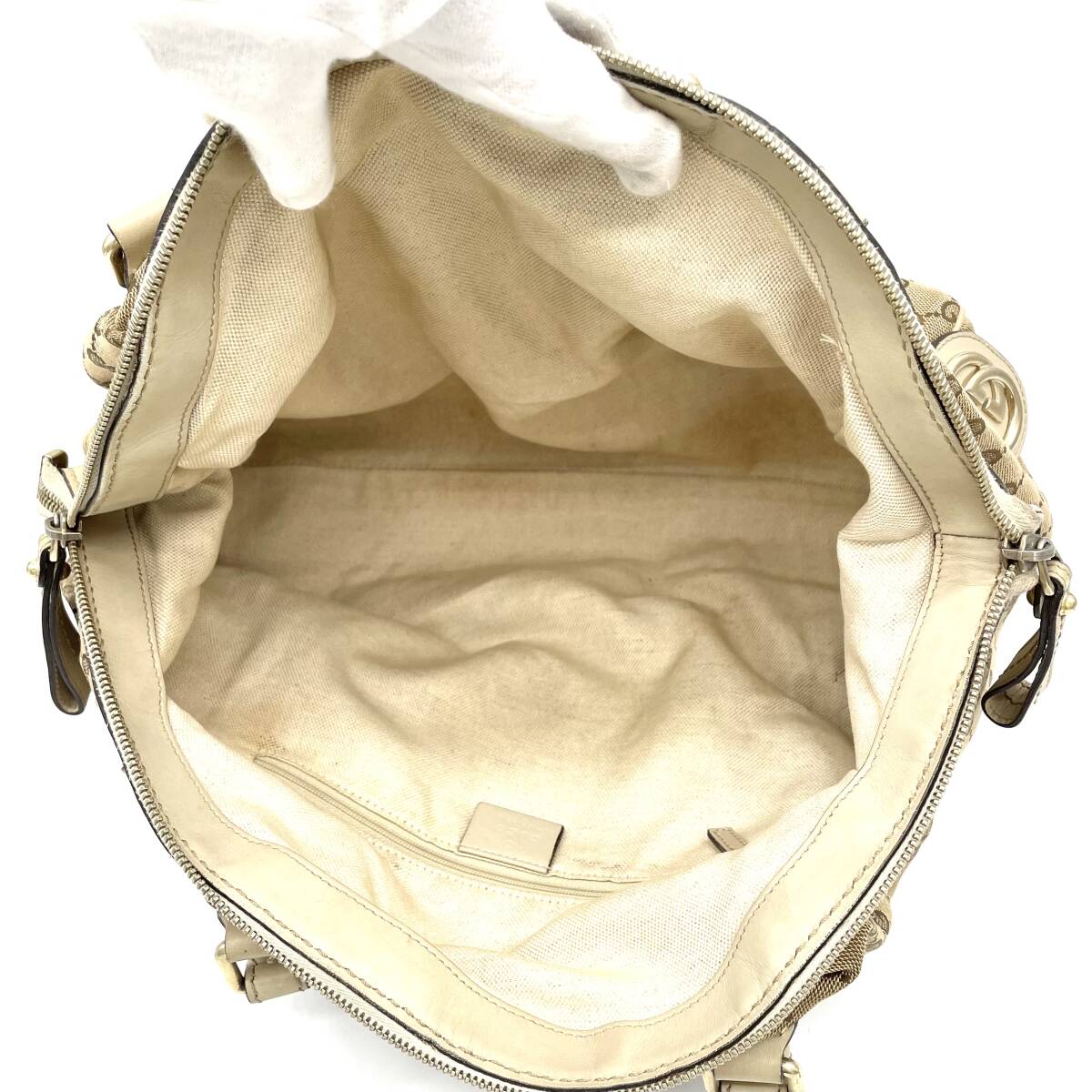 Gucci Sukey GG Monogram Canvas Handtasche