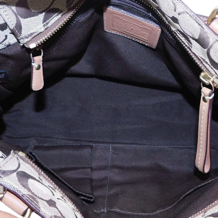 Coach Signature Monogram Canvas Handtasche